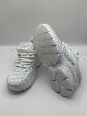 OMNI 9 | WHITE